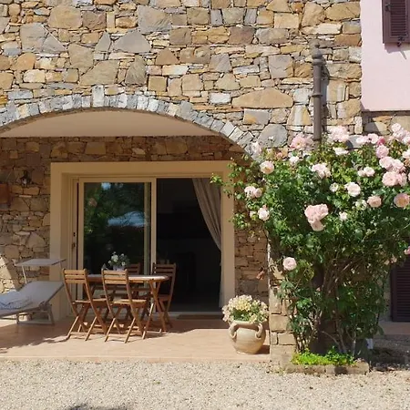 Apartment La Colombera *